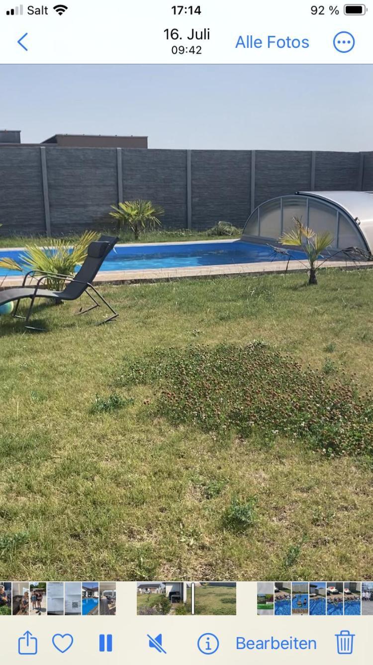 5 Izbovy Samostatny Stojaci Rodinny Dom S Podkrovim A Velkou Zahradou So Sezonnym Bazenom, Celorocnou Saunou A Virivkou-Momentalne Pokazena- Od Augusta Bude Nova Na Dovolenku A Oddych Topolniky Экстерьер фото